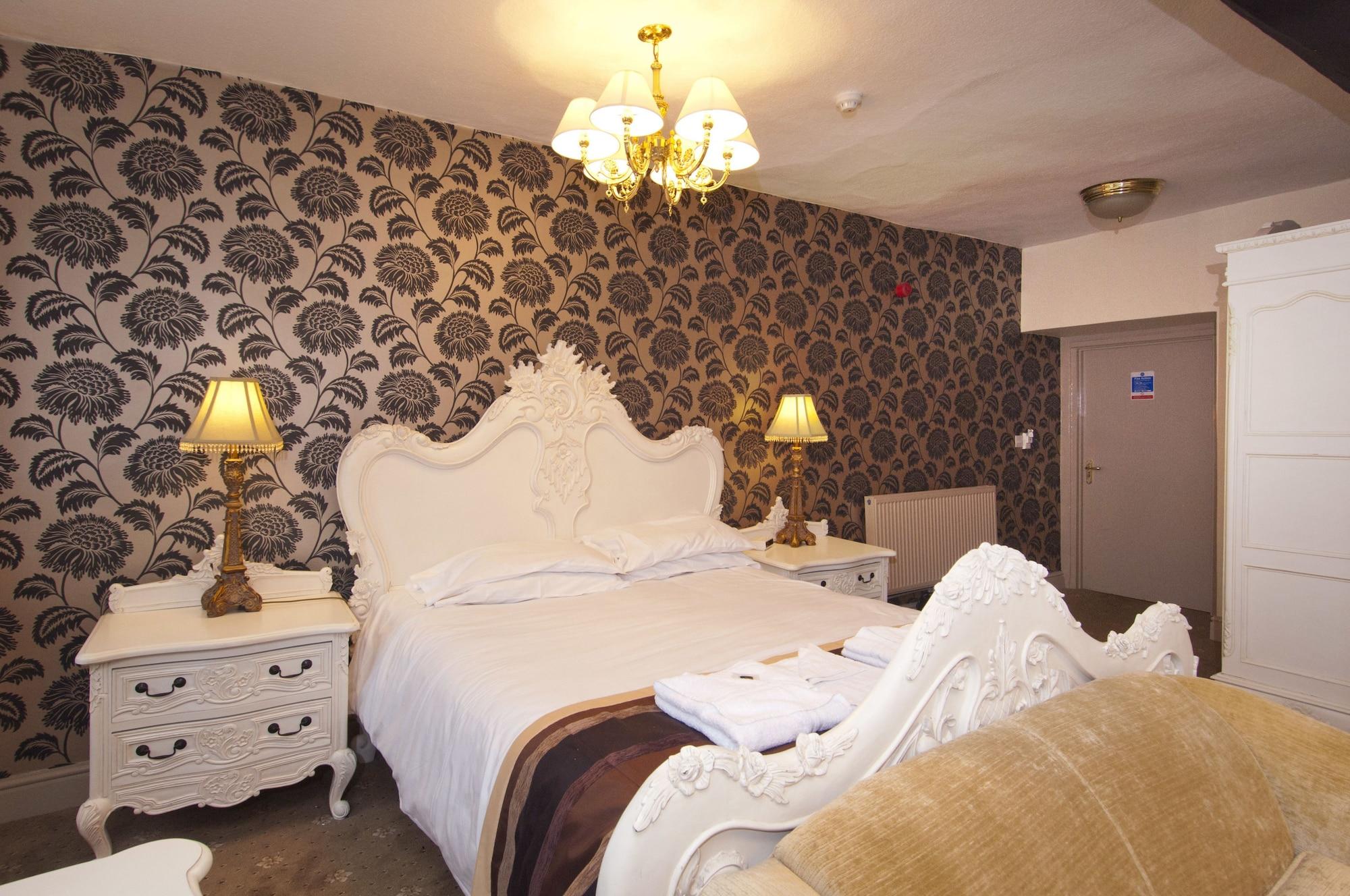 The Old Crown Coaching Inn Swindon Esterno foto